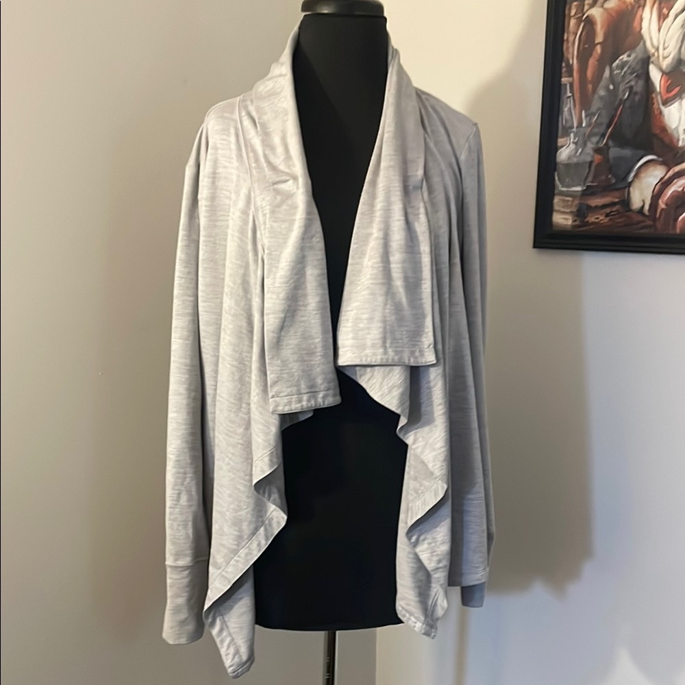 NIKE Dri Fit Open Front Athleisure Yoga Cardigan Gray Size M
